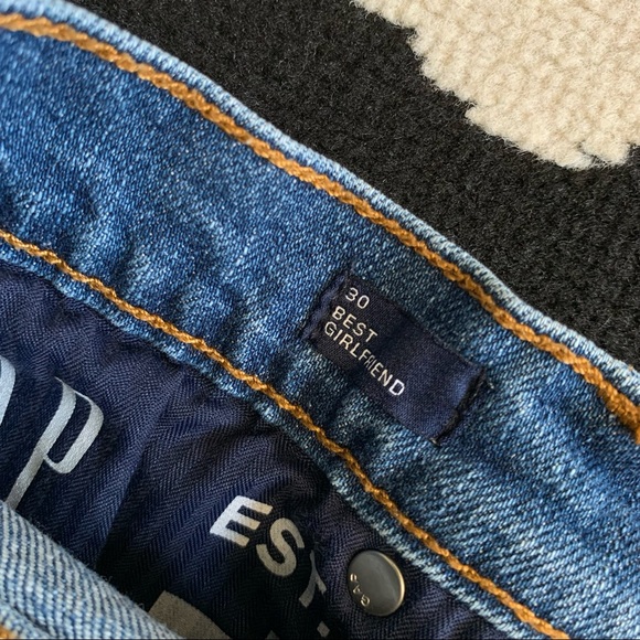 GAP Best Girlfriend Cutoff Denim Shorts Size 30 - Picture 8 of 9